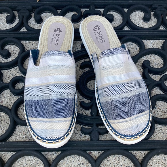 BOBS from Skechers Shoes - 🌸BOBS from Skechers Slides On Sandals 🌸